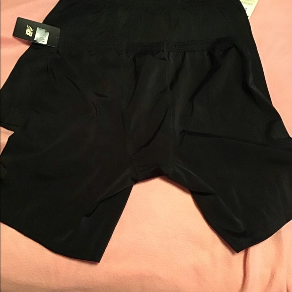 NWT Mens NB Training Shorts - Picture 2 of 4